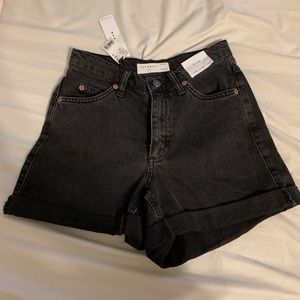NWT TopShop High Waisted Mom Short